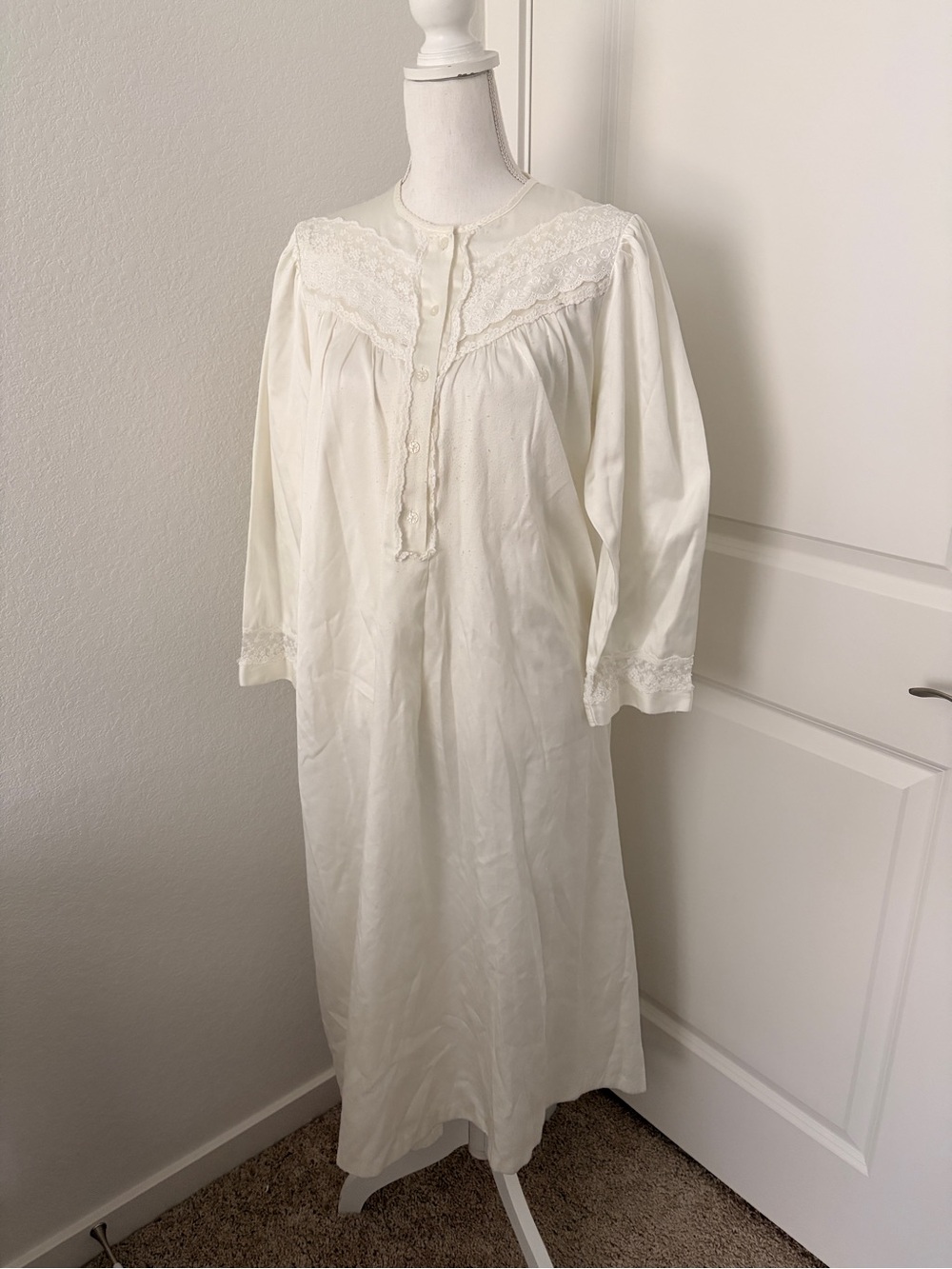 Christian Dior Vintage Nightgown Sz Small